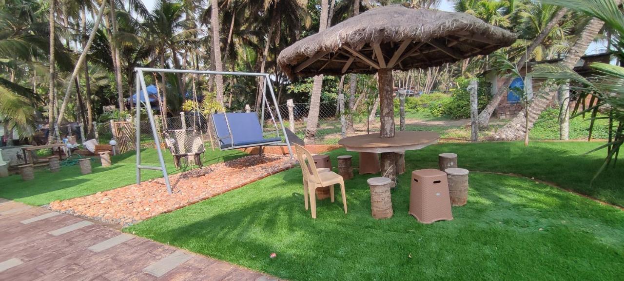 Corniche Beach Resort Mulappilangad Exterior photo