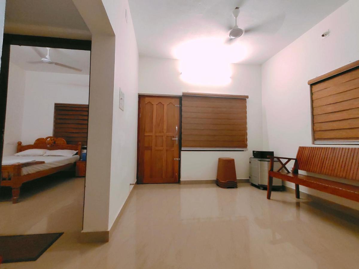 Corniche Beach Resort Mulappilangad Exterior photo